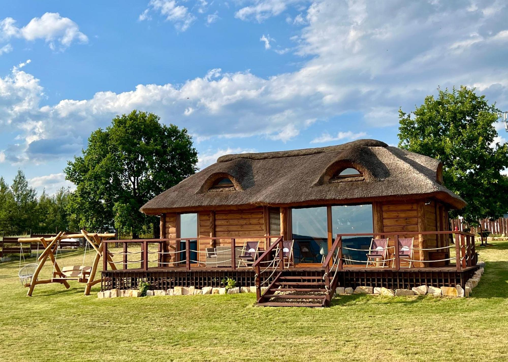 Dreamland Villa Bodzentyn Exteriör bild